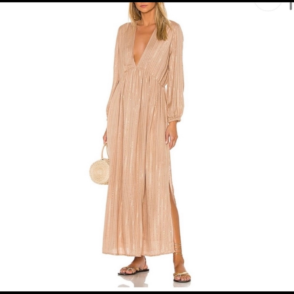 NEW w/out tags
Sundress
Chicago long dress